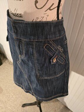 DKNY Dark Wash Asymmetrical Denim Mini Skirt - Like New (8)